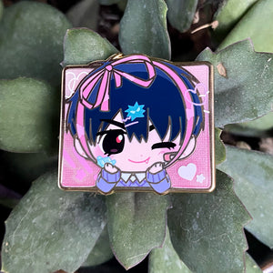 ivantill decora enamel pin set